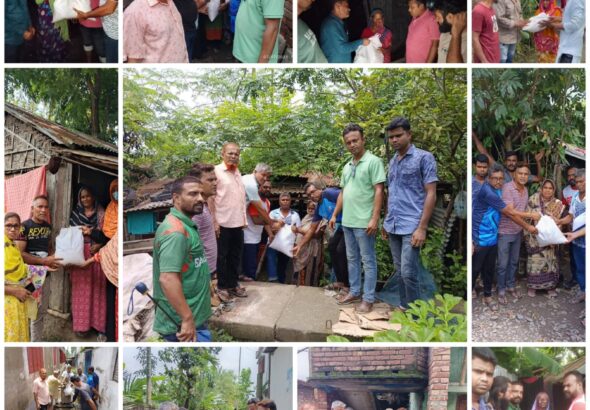 যশোরে পানিবন্দী মানুষের বাড়ীতে বিএনপির ভারপ্রাপ্ত চেয়ারম্যান খাদ্য সামগ্রী বিতরন,